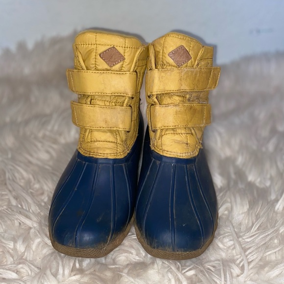 Sperry Saltwater Jetty Boots Size 9 Yellow Navy - Picture 2 of 7